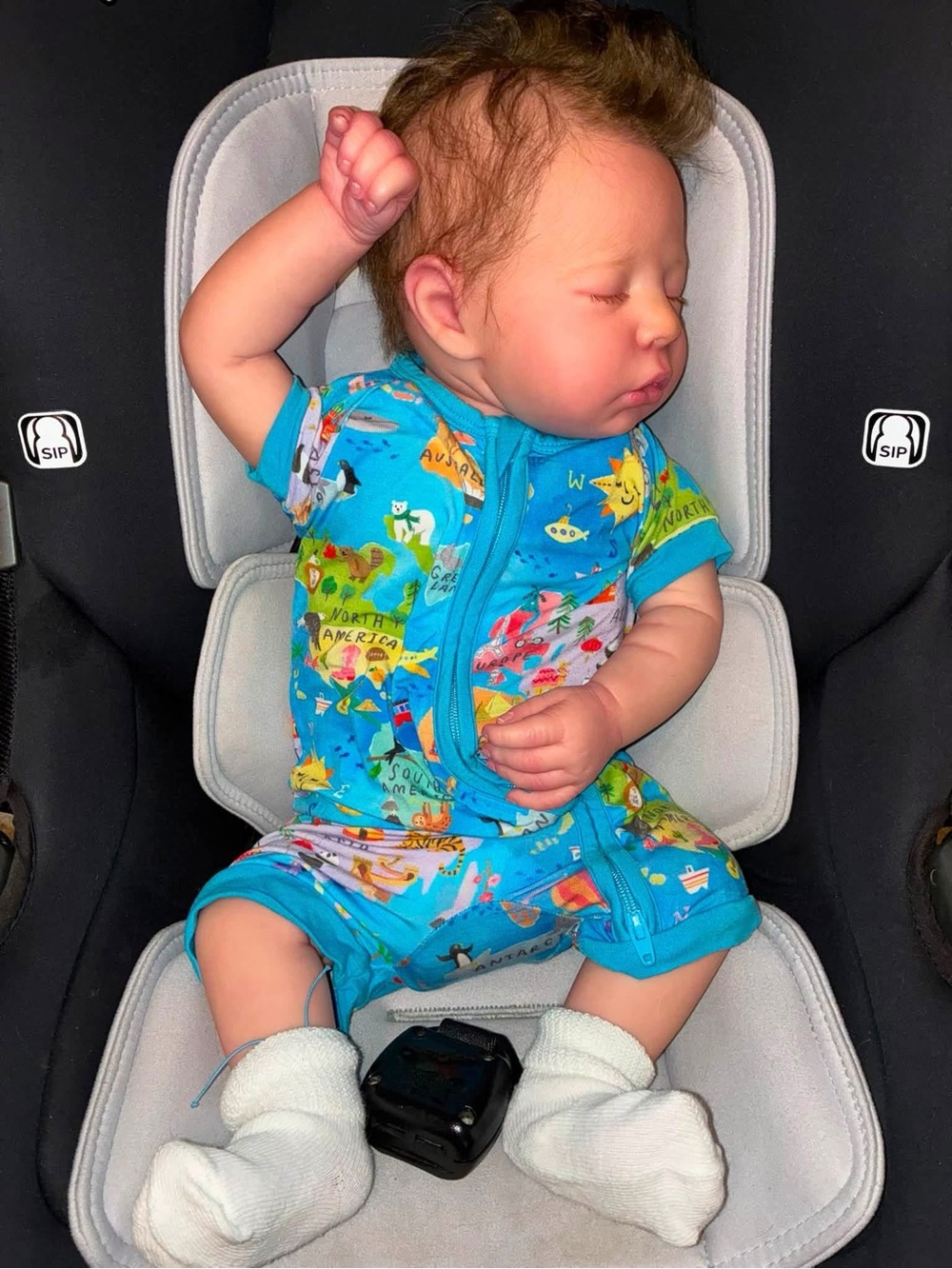 Authentic Reborn doll - Picture 2 of 11